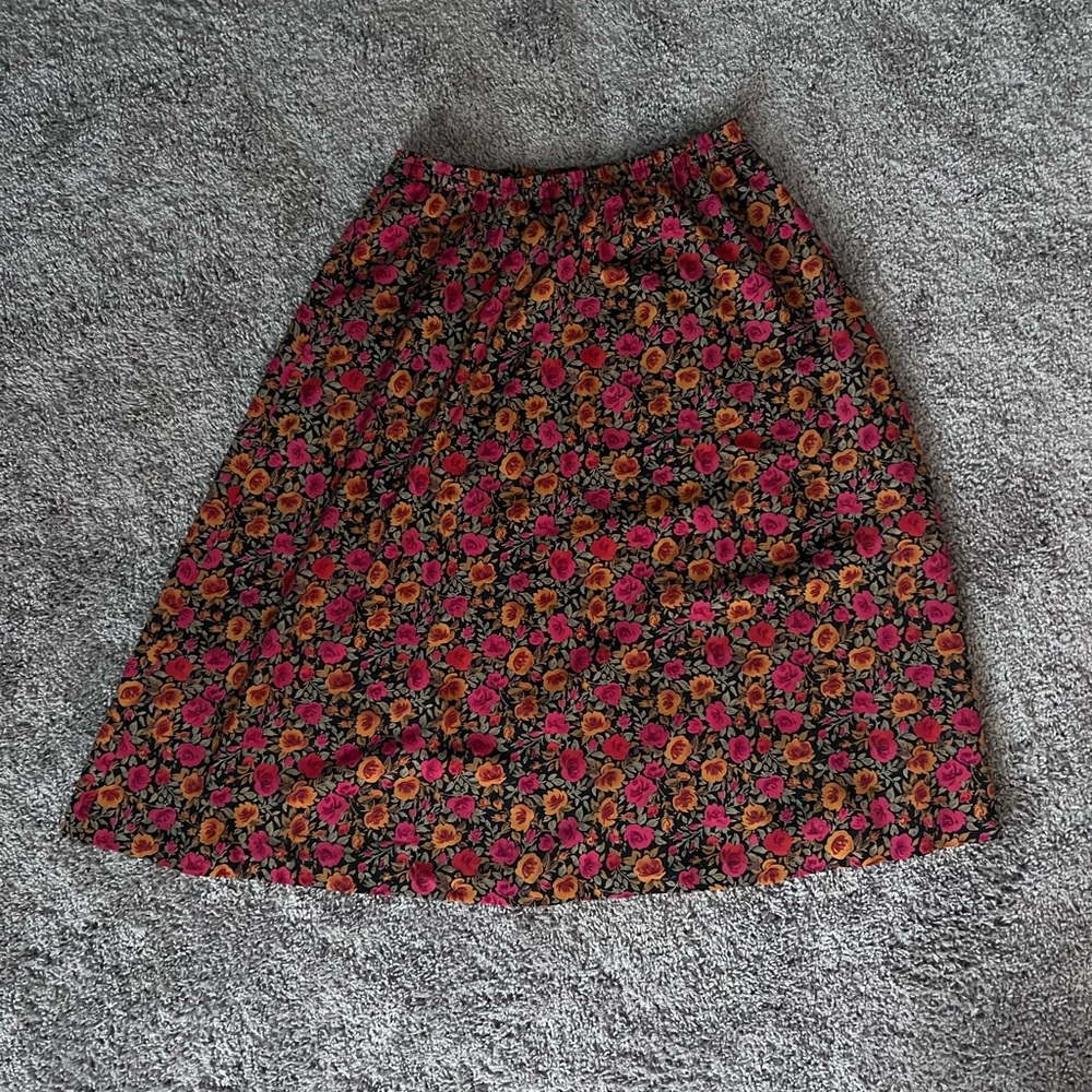 Eslie Fay Red and Pink Midi A-Line Skirt Casual Resort Wear